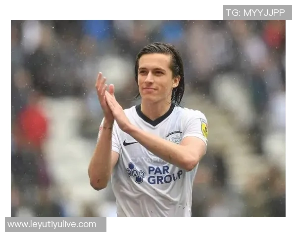 巴萨助教谈卡雷拉斯防守能力称上赛季全胜本菲卡信心十足 巴萨助教谈卡雷拉斯防守能力称上赛季全胜本菲卡信心十足