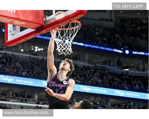 特纳全能表现助力球队攻防兼备12投7中斩获23分6篮板4盖帽正负值7